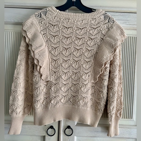 LINE & DOT Women’s Cream Knit Crochet Ruffle Sweater Size Small - Picture 10 of 15